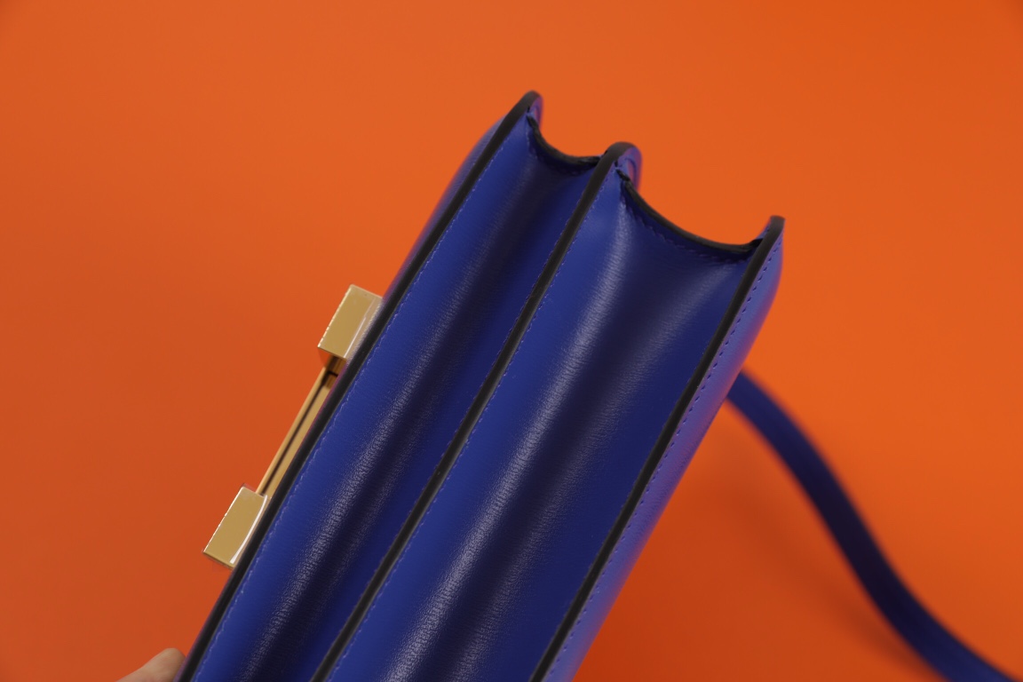 에르메스 콘스탄스18 일렉트릭블루 금장